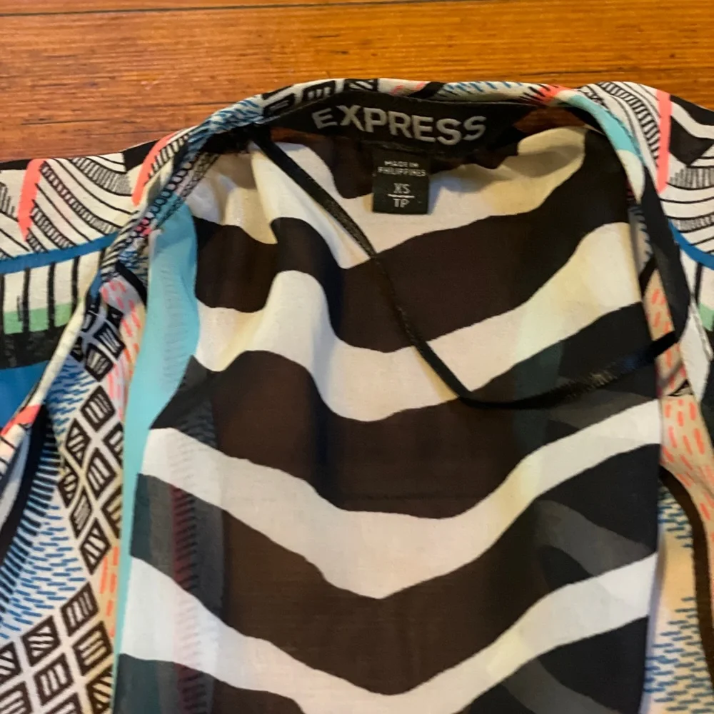 Express Aztec Zebra Pattern Print Seethrough Cover - Picture 2 of 3